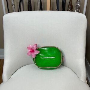 Ole Henriksen Transparent Green Rubber Vinyl Makeup Bag